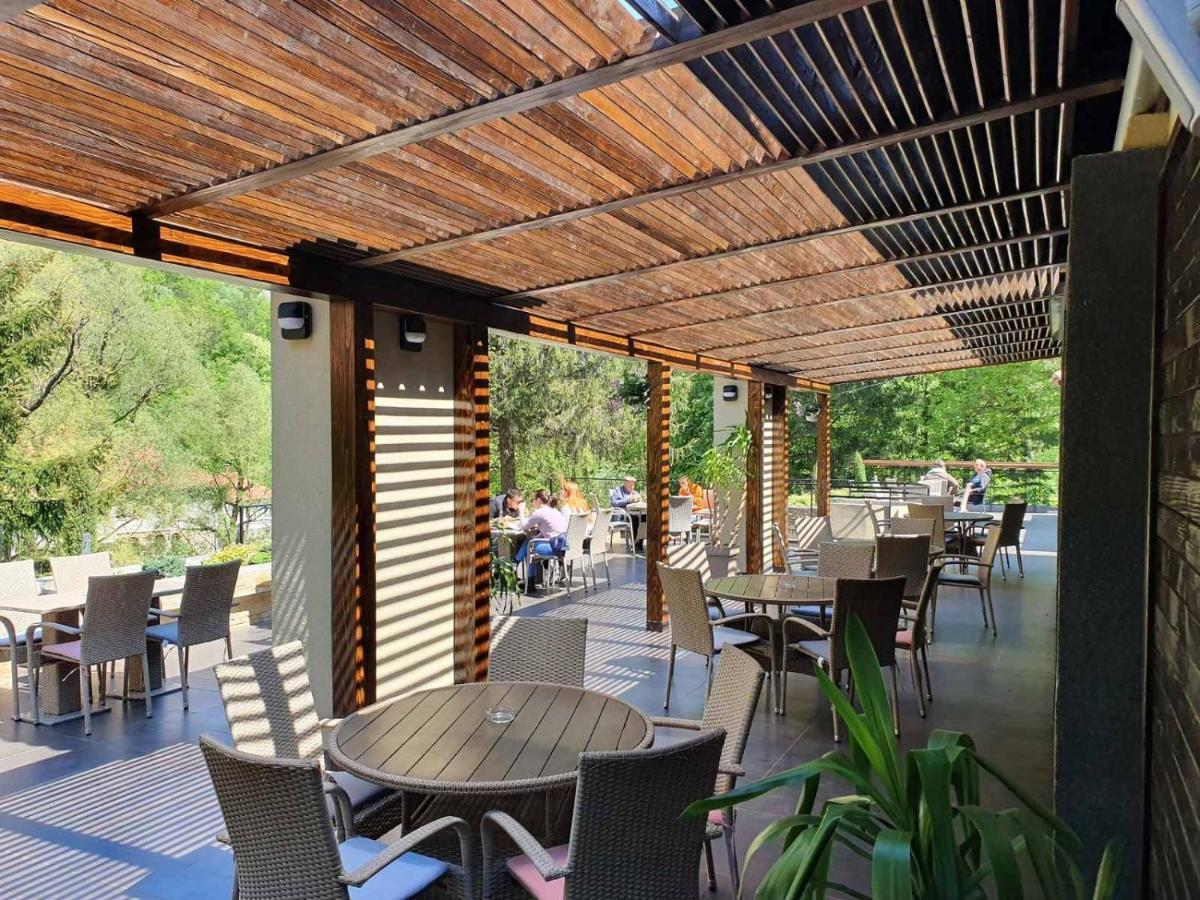 Restoran Sa Prenocistem Gornjak Krepoljin Buitenkant foto